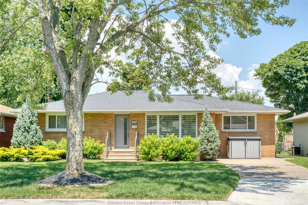 11-margaret-leamington-ontario-26016749