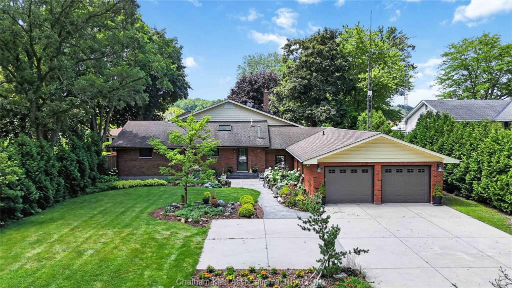 4803-st-clair-parkway-port-lambton-ontario-26016790