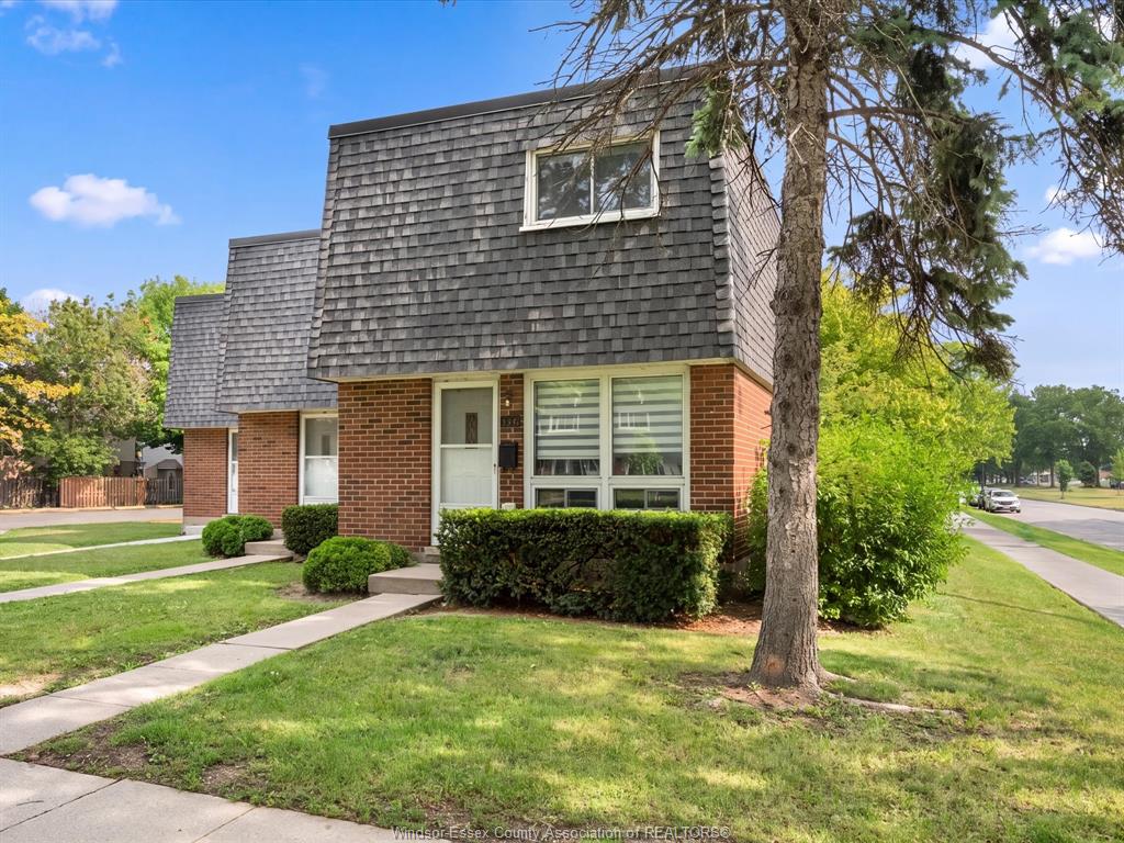 266-victoria-street-south-amherstburg-ontario-26016798