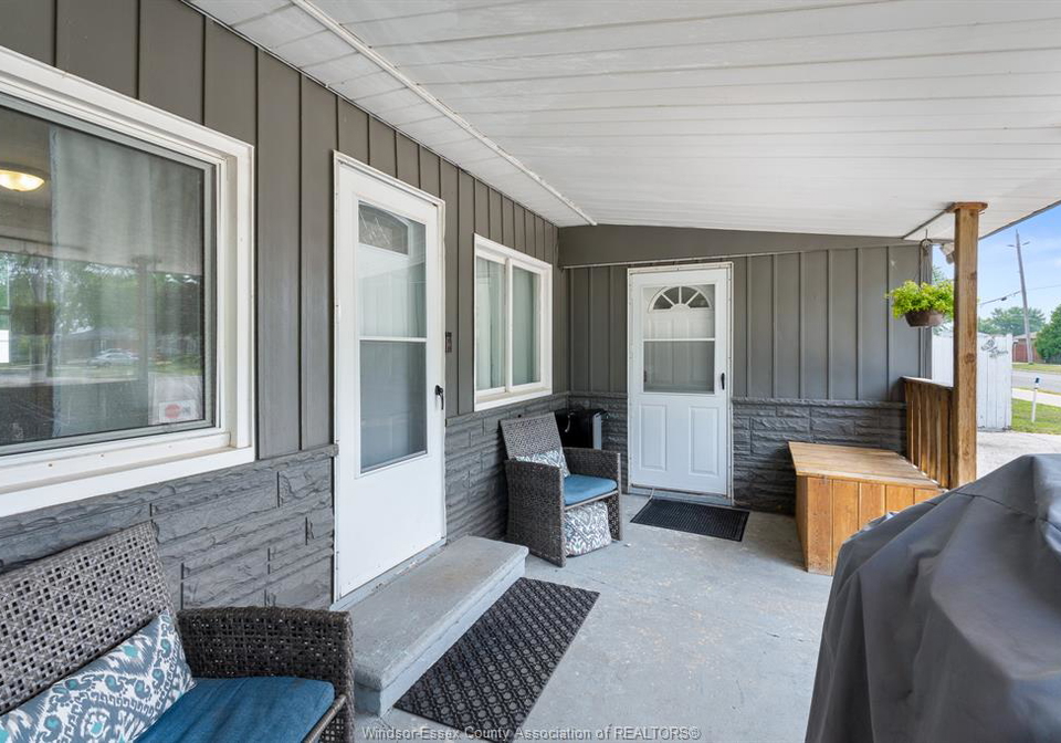 439-st-peter-street-belle-river-ontario-26016801
