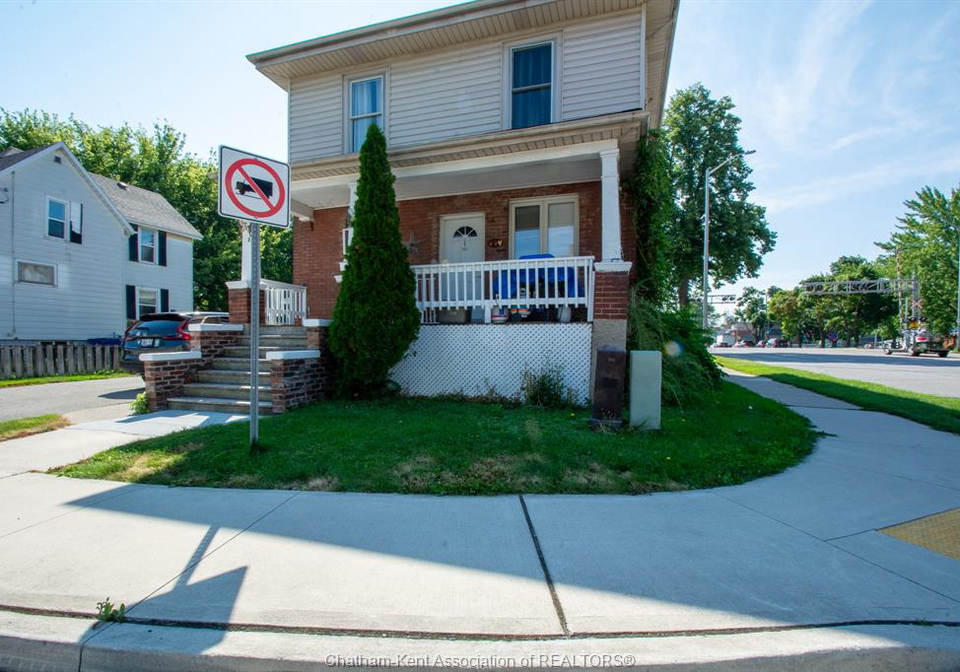 168-harvey-street-chatham-ontario-26016806