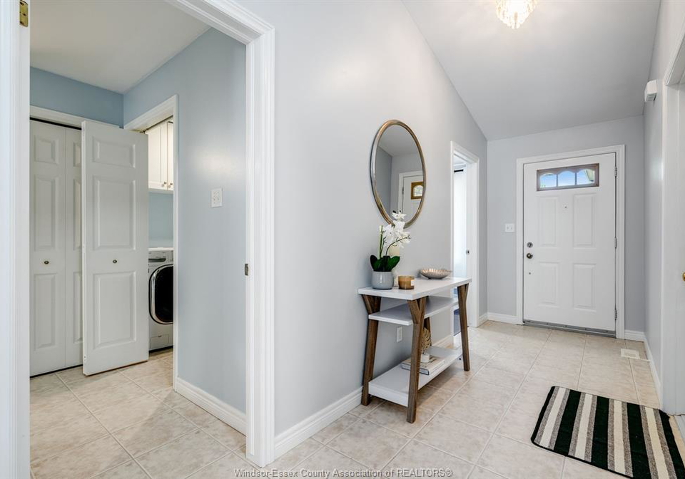 11541-cormorant-street-windsor-ontario-26016819