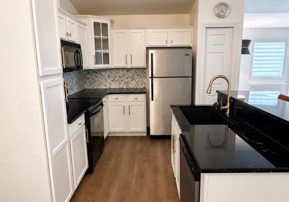 2289-bethlehem-avenue-windsor-ontario-26016837