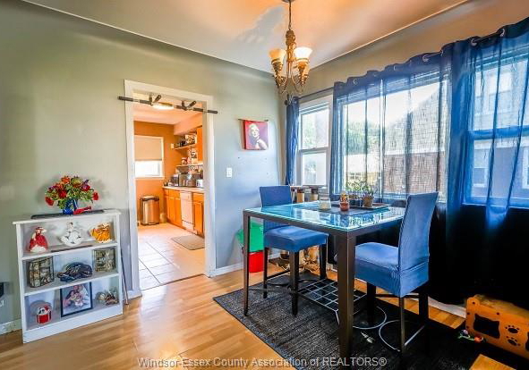 3124-bruce-avenue-windsor-ontario-26016839