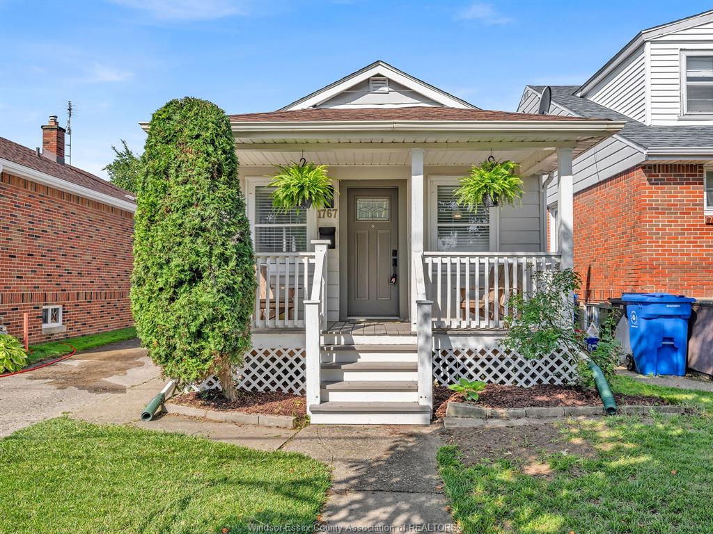 1767-langlois-windsor-ontario-26016854