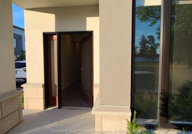 550-sandison-street-windsor-ontario-26016866