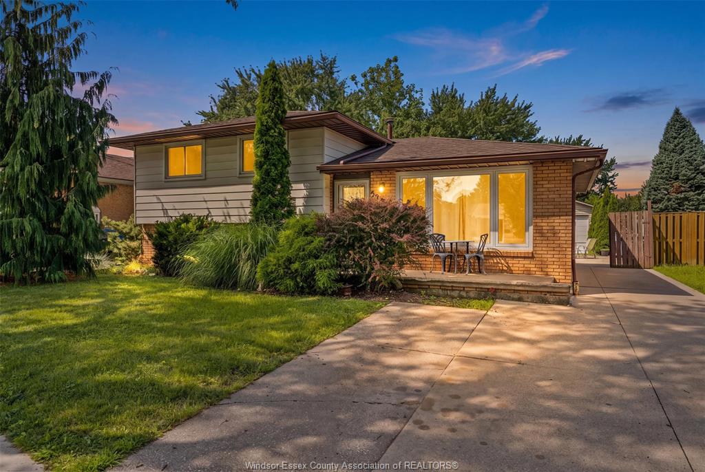 3285-rosebriar-road-windsor-ontario-26016870