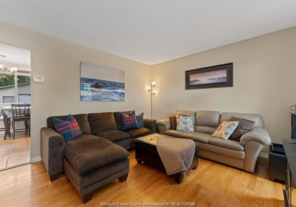 3285-rosebriar-road-windsor-ontario-26016870