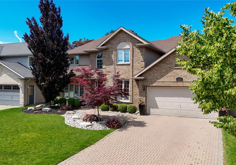 3020-maidstone-crescent-sarnia-ontario-26016875