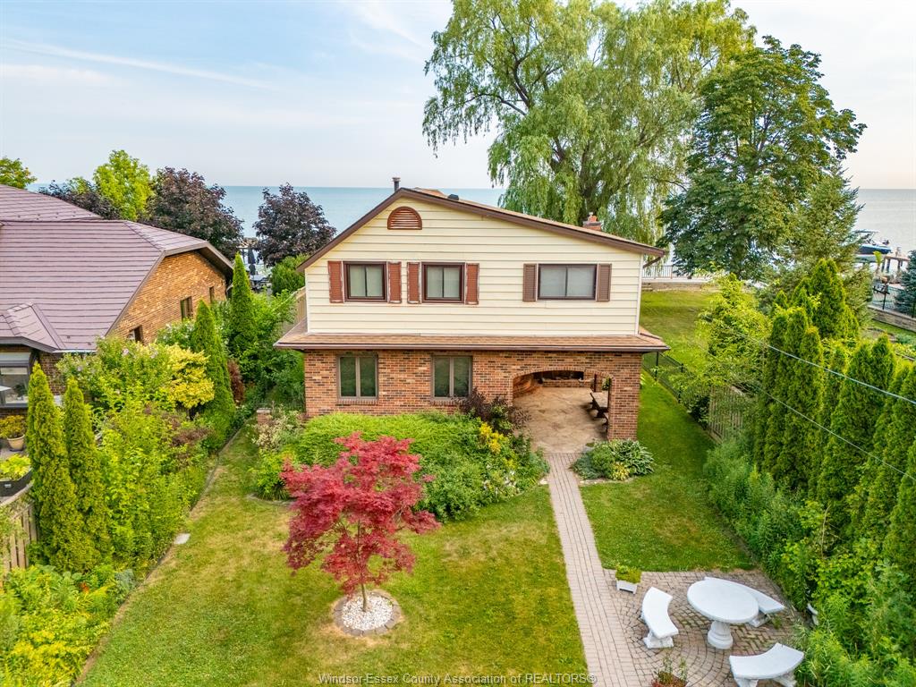 329-lakeview-drive-belle-river-ontario-26016879