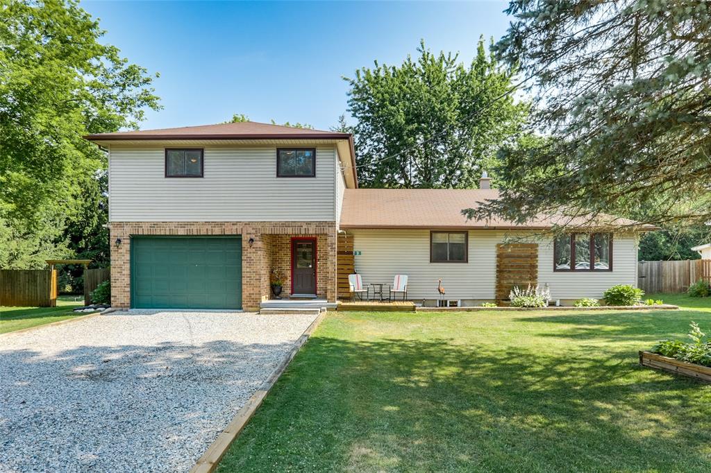 9-welligton-street-lambton-shores-ontario-26016893