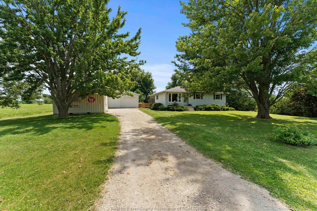 94-road-11-gosfield-north-ontario-26016902
