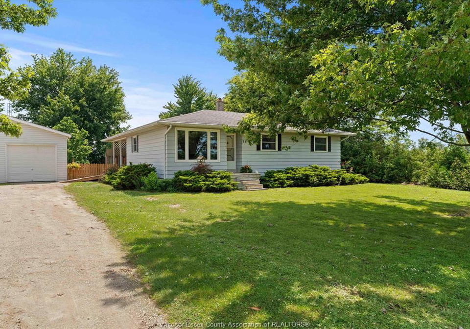 94-road-11-gosfield-north-ontario-26016902