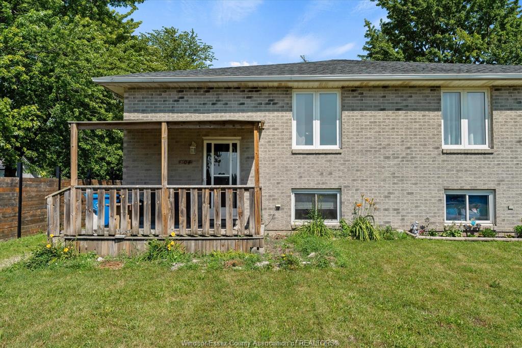 104-secord-harrow-ontario-26016910