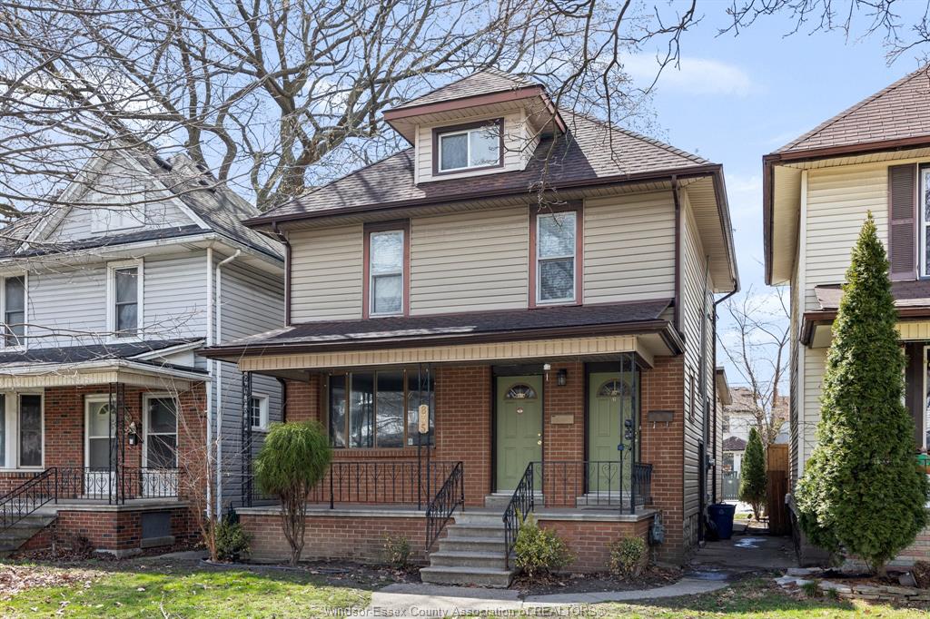 835-moy-windsor-ontario-26016913
