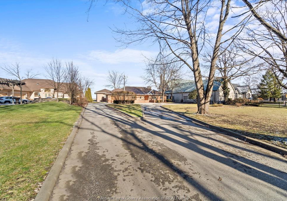 410-russell-woods-road-lakeshore-ontario-26016923