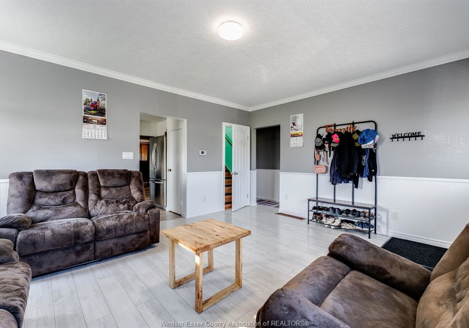 6550-middle-line-south-buxton-ontario-26016925