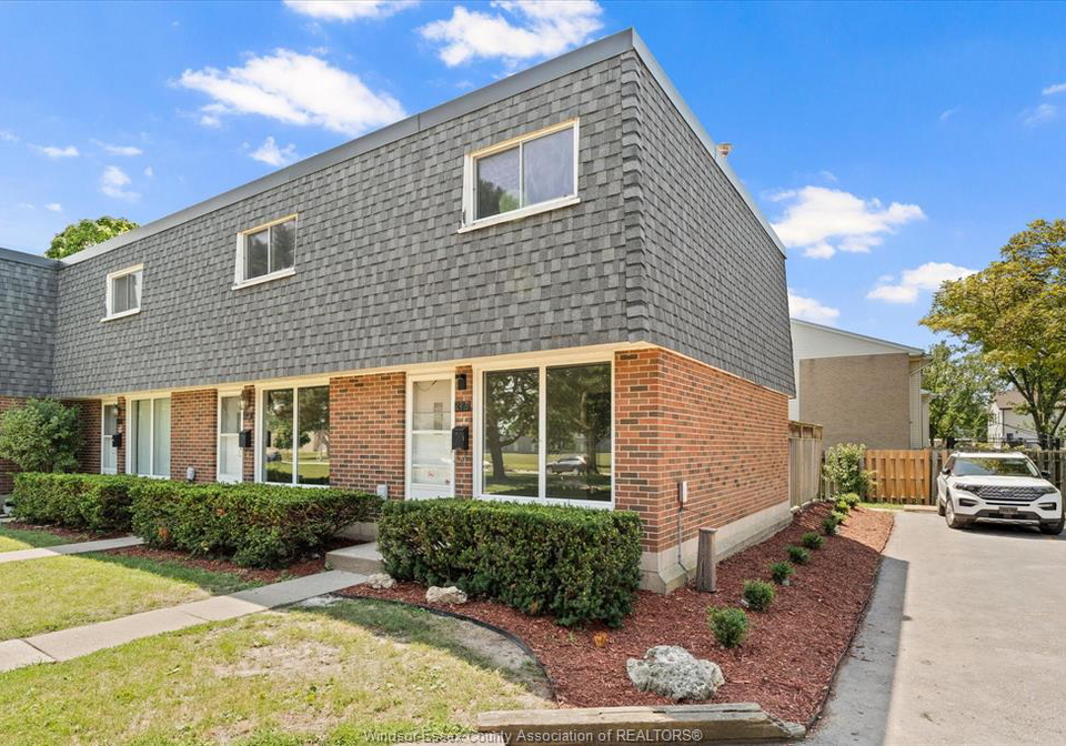 272-victoria-street-amherstburg-ontario-26016945