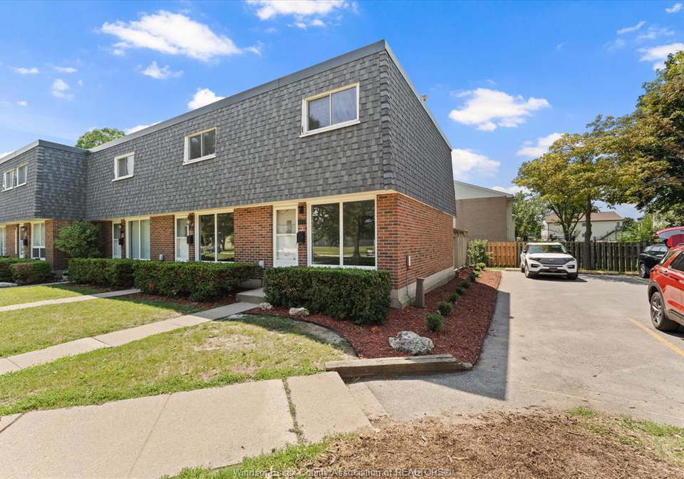 272-victoria-street-amherstburg-ontario-26016945