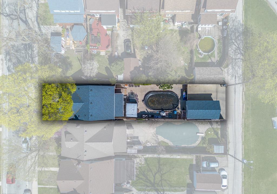 1220-bruce-avenue-windsor-ontario-26016961