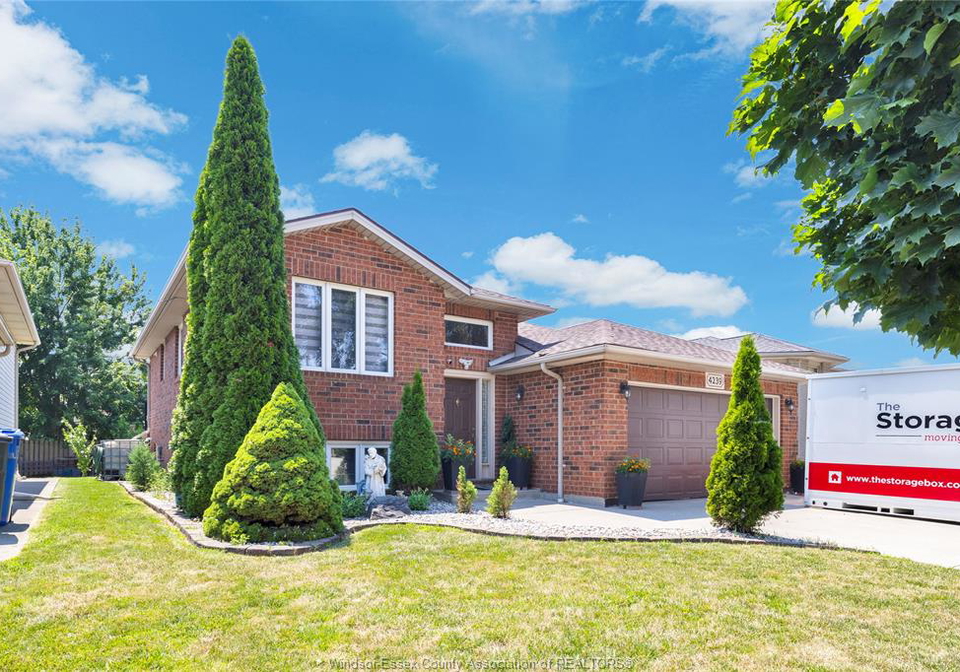 4239-marlo-windsor-ontario-26016981
