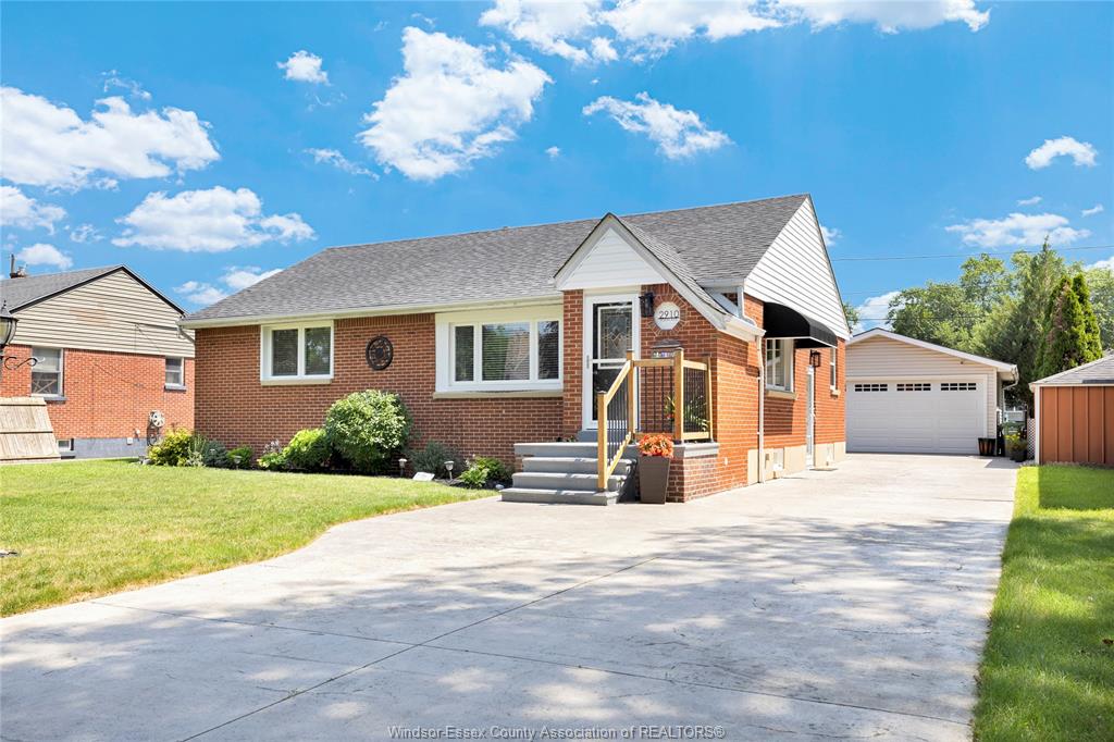 2910-askin-avenue-windsor-ontario-26016989