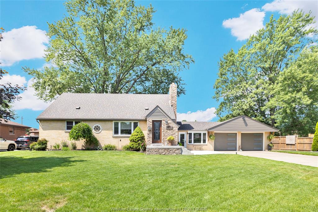 2905-askin-avenue-windsor-ontario-26016990