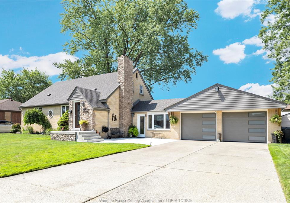 2905-askin-avenue-windsor-ontario-26016990