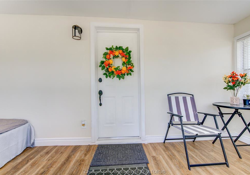 461-selkirk-street-wallaceburg-ontario-26016991