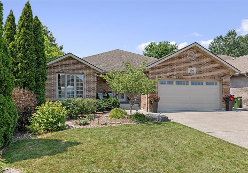 60-hanlan-street-south-essex-ontario-26016996