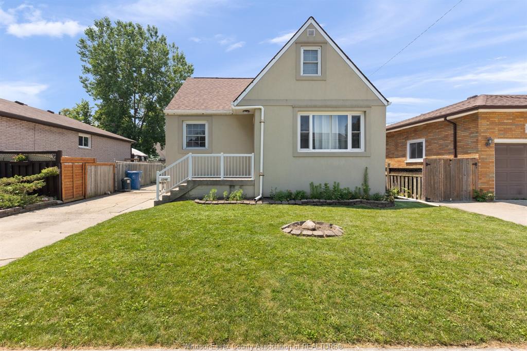 1249-westcott-windsor-ontario-26016997