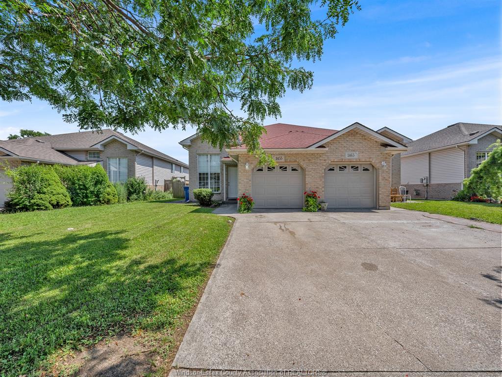 1455-dobrich-street-windsor-ontario-26017050