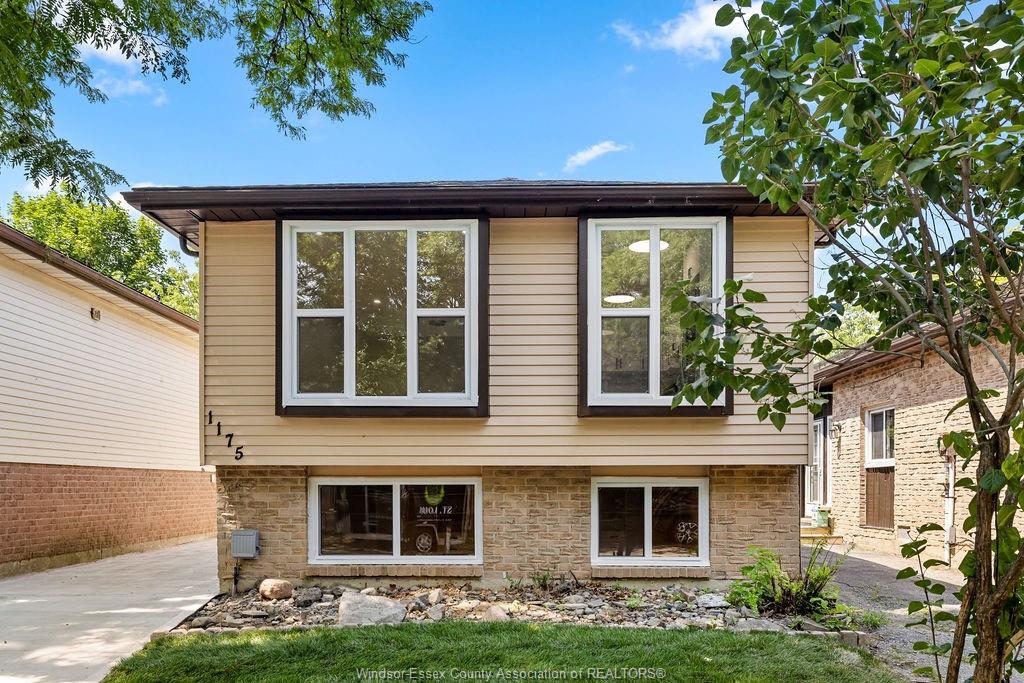 1175-heathfield-windsor-ontario-26017064