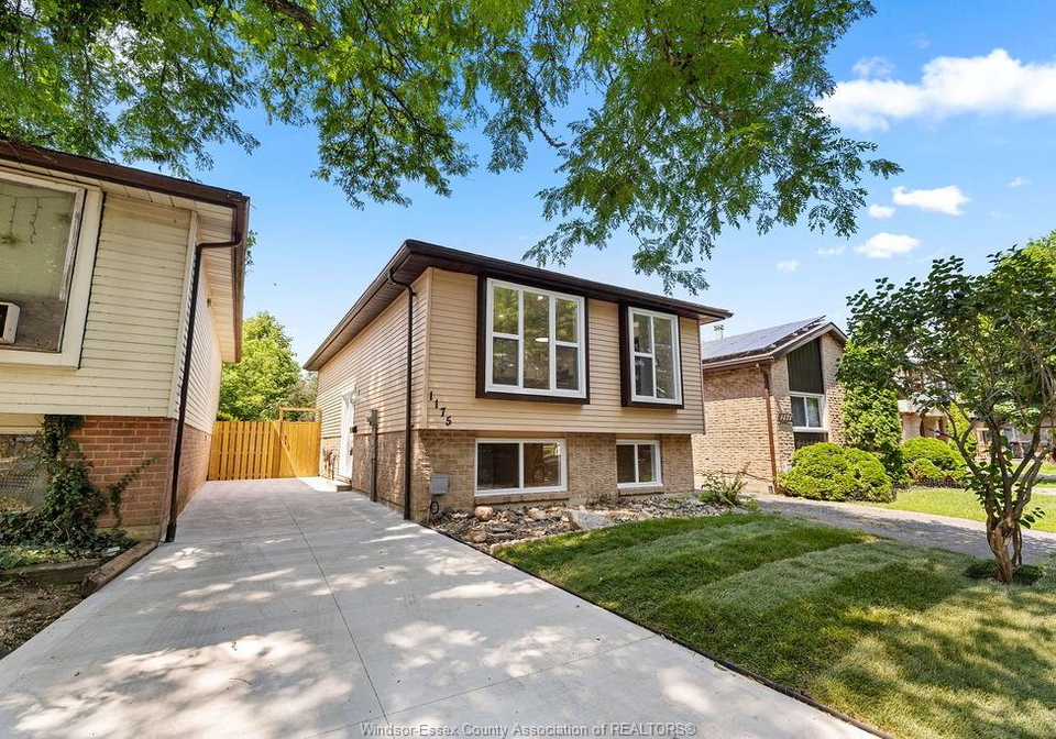 1175-heathfield-windsor-ontario-26017064