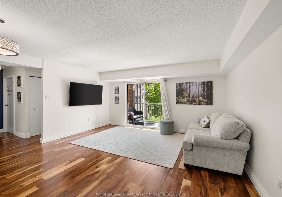 401-grand-marais-west-windsor-ontario-26017073