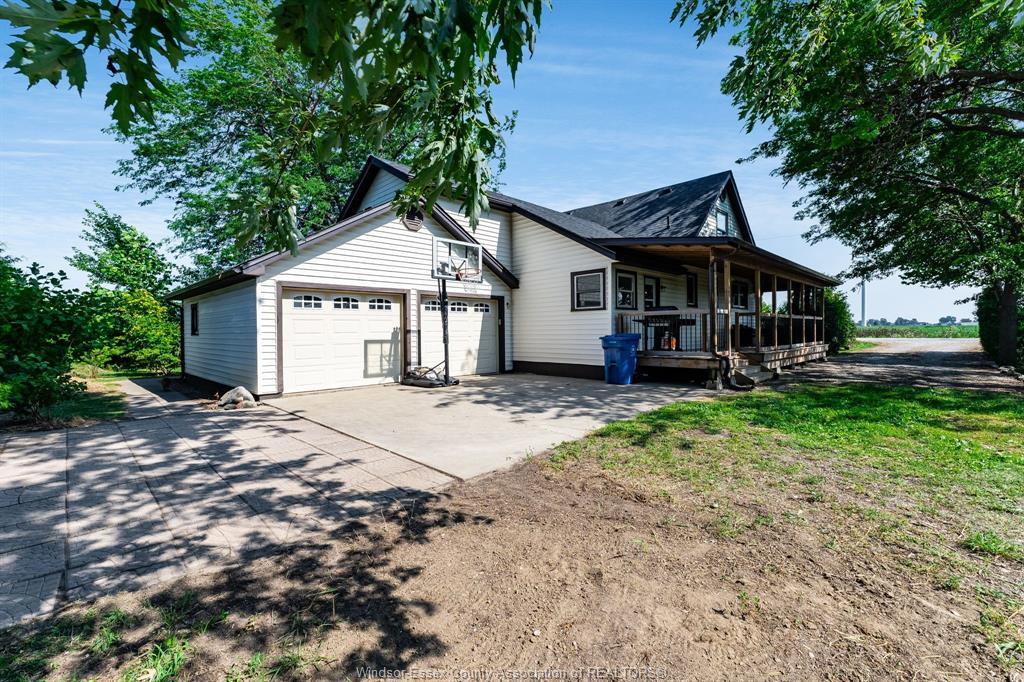 451-road-10-east-gosfield-north-ontario-26017091