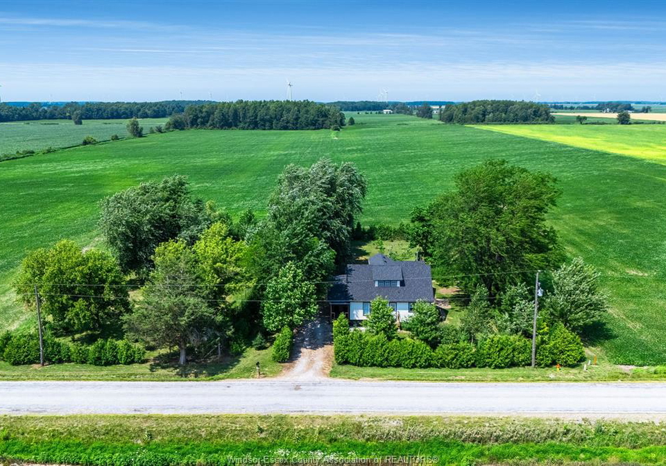 451-road-10-east-gosfield-north-ontario-26017091