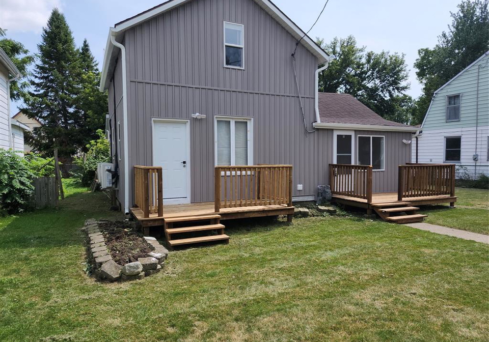 22-gray-street-chatham-ontario-26017101