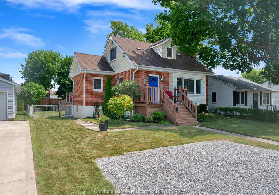 94-dundas-street-wallaceburg-ontario-26017103