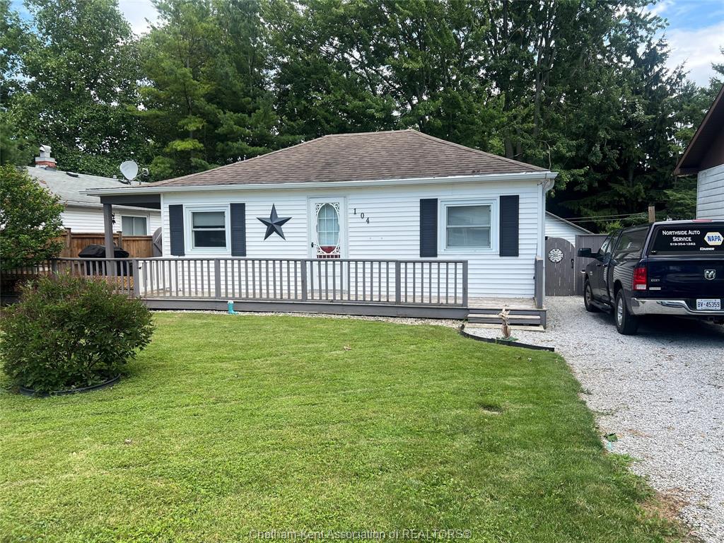 104-jane-street-blenheim-ontario-26017113