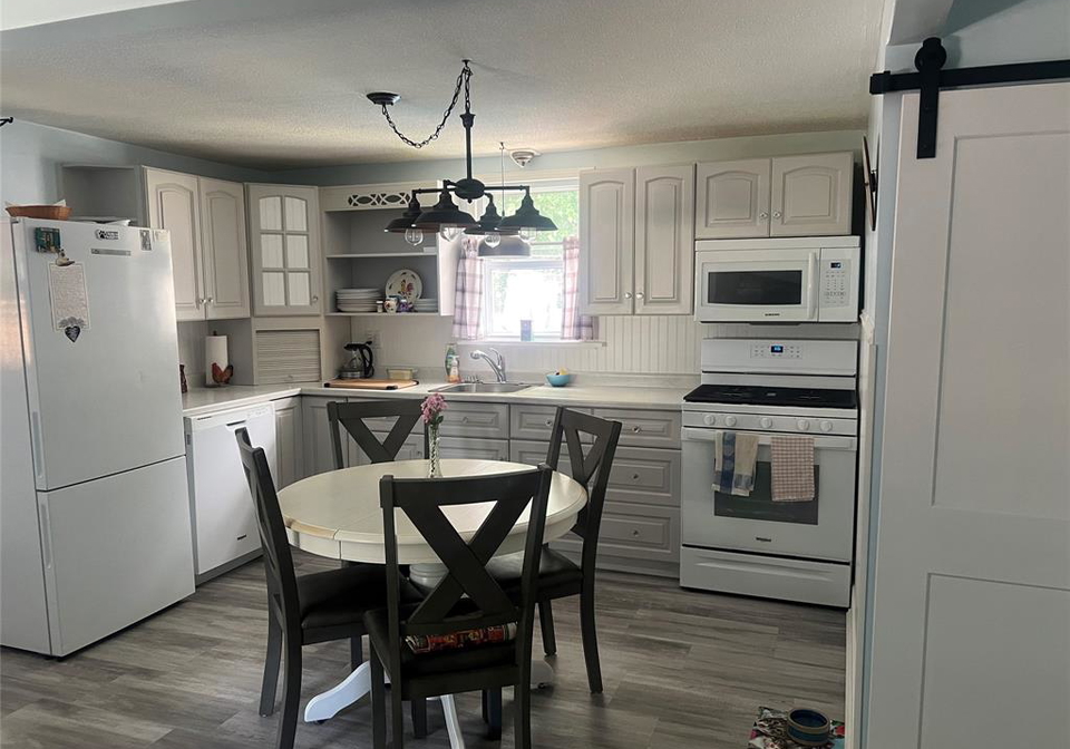 104-jane-street-blenheim-ontario-26017113