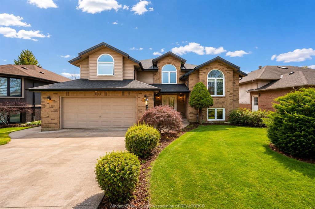 4561-hunt-club-windsor-ontario-26017126