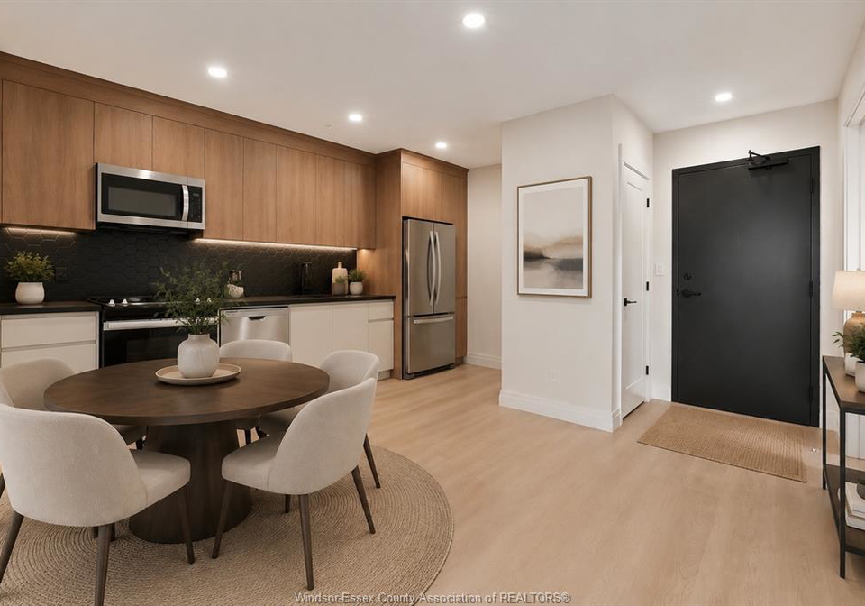4400-laurier-parkway-lasalle-ontario-26017204