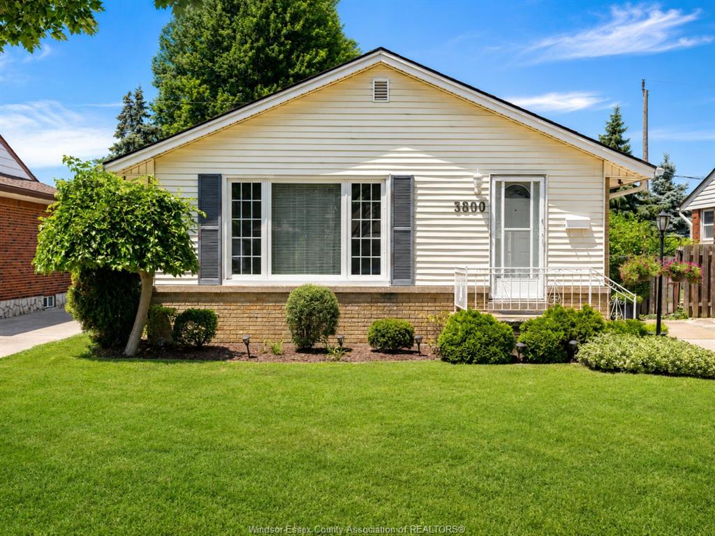 3800-rosemount-avenue-windsor-ontario-26017220