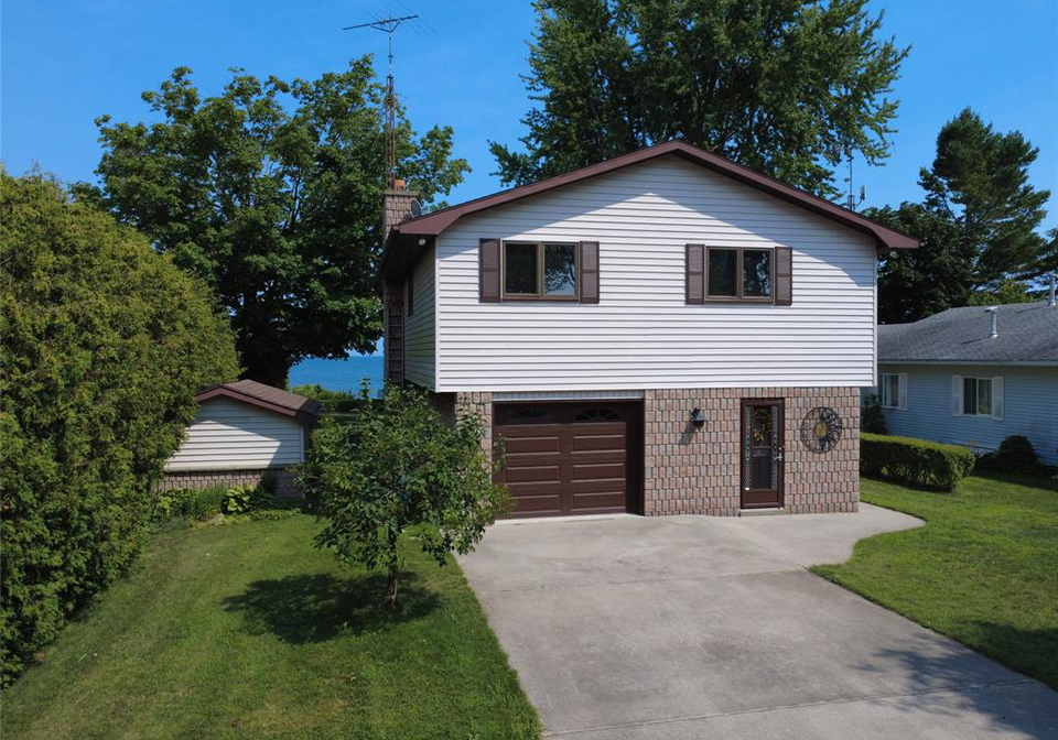 12040-rose-beach-line-morpeth-ontario-26017232