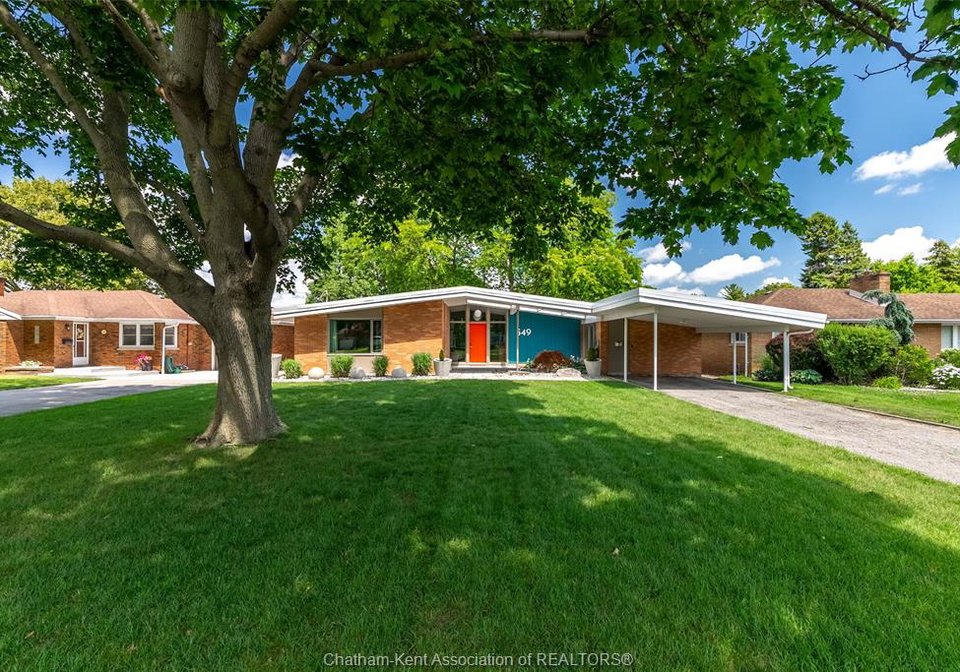 549-lacroix-street-chatham-ontario-26017242