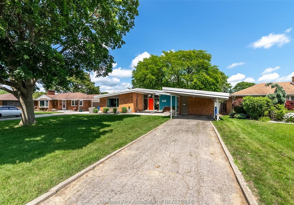 549-lacroix-street-chatham-ontario-26017242