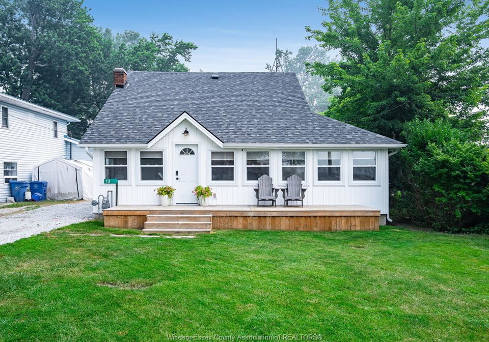 13-beach-boulevard-leamington-ontario-26017254