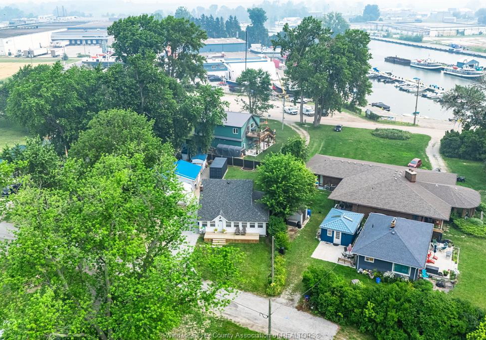 13-beach-boulevard-leamington-ontario-26017254