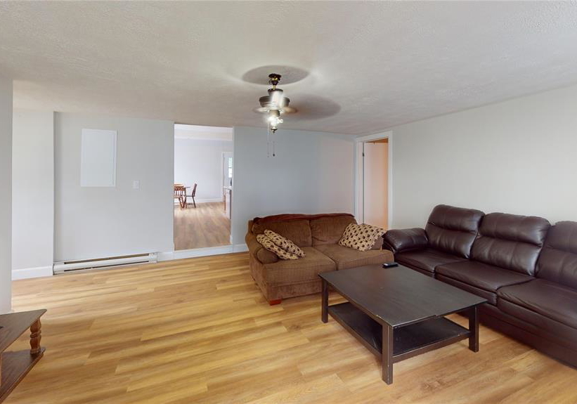 8-third-street-wallaceburg-ontario-26017274